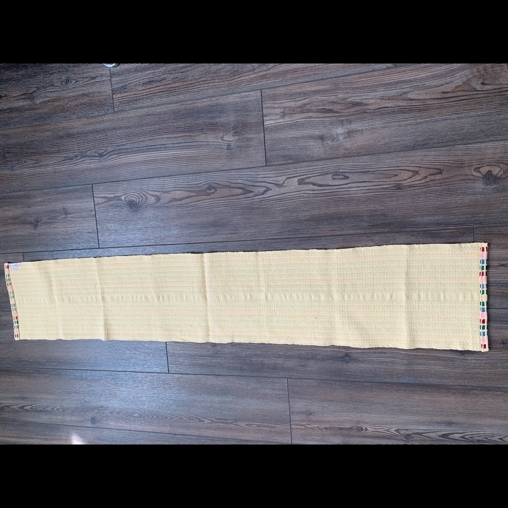 Table runner - Picture 4 of 7